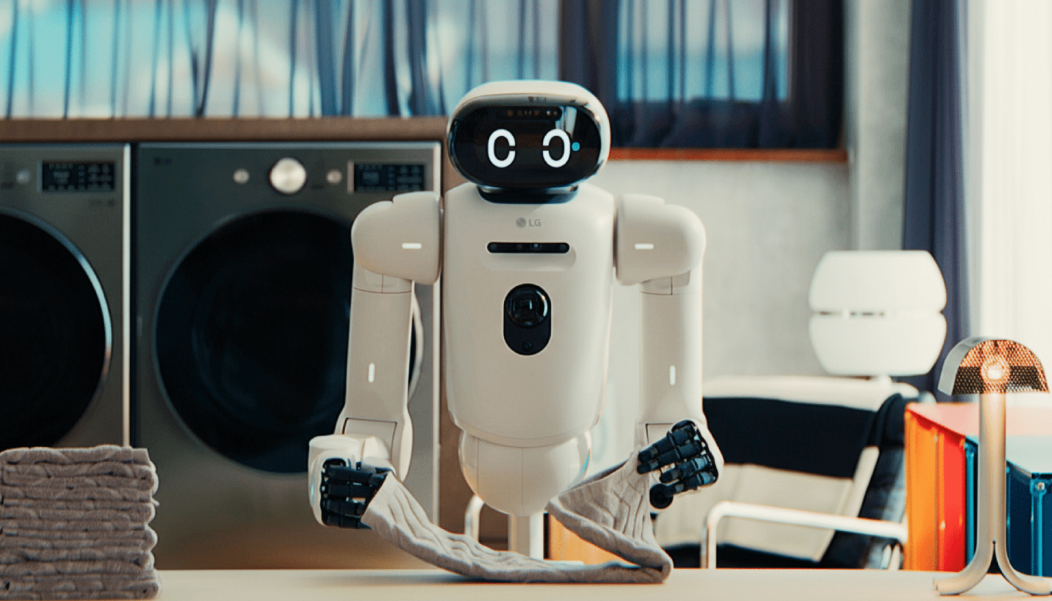 Los robots humanoides deslumbran en el CES 2026 - eBIZ